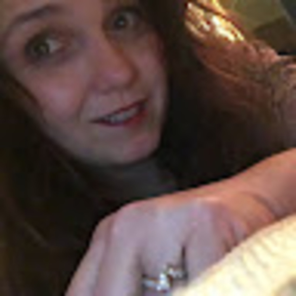 Meet your Posher, Debbie